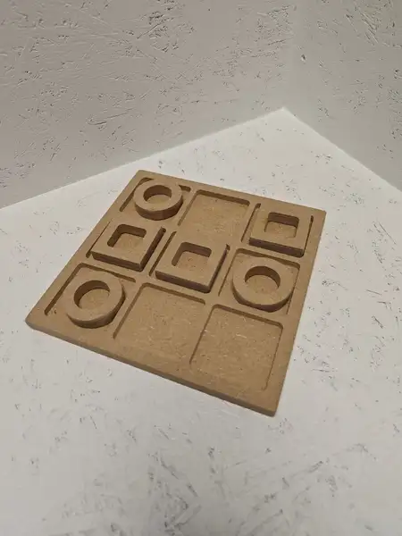3 i rad (tic tac toe)