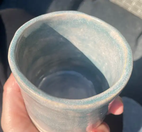 Mugg i keramik stengods ljusblå